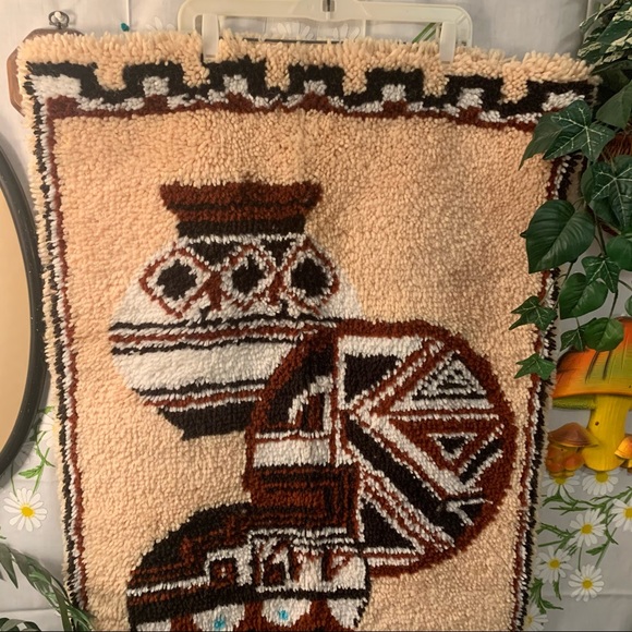 Vintage Zuni Native American decorative shag rug - Picture 2 of 7